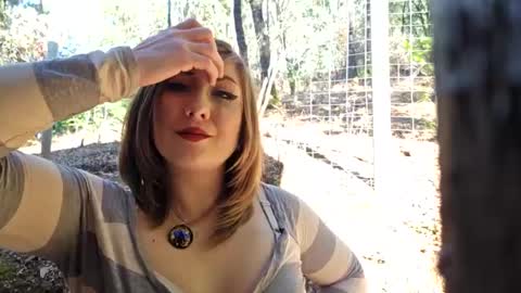 Snapshot of shy_college_girl chatting on January 11, 11:13 pm Aurora Wolfe  Shy College Girl  Top 16 of all OF Creators online show from January 11, 11:13 pm