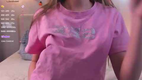 Melanie online show from November 17, 10:07 am