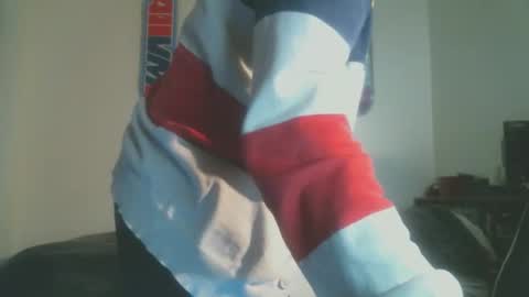 shyboyhugecum2020 online show from February 17, 4:55 am