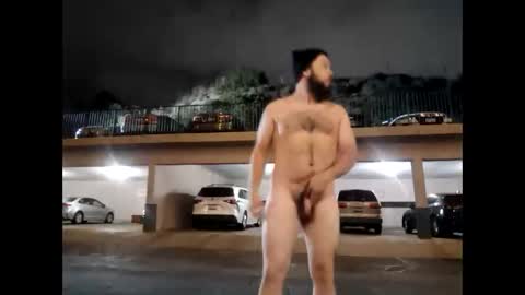 Snapshot of shyguy_passion chatting on January 7, 1:35 pm  at ya who online show from January 7, 1:35 pm