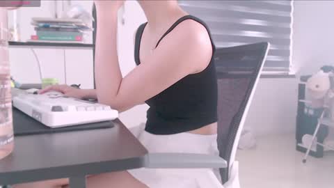 Shyn online show from April 20, 3:53 am