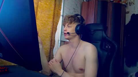 Tom and Betty online show from February 20, 6:26 am