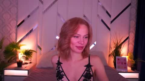 shyysiren online show from January 14, 8:33 am