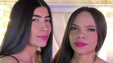 Siara and Zoe tattoo online show from July 21, 11:18 pm