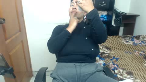 sara online show from February 14, 10:58 pm