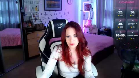 Snapshot of sidny_blush chatting on September 15, 6:26 am Sidny online show from September 15, 6:26 am