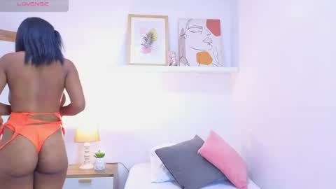 sienna_11 online show from July 7, 12:20 pm