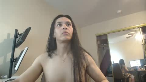 Snapshot of siennalilbunnykate chatting on December 12, 7:08 am Nicole Zelaya Ferrati Niky Ferrati online show from December 12, 7:08 am