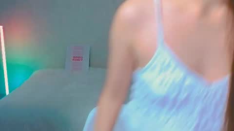Sienna Mia online show from July 19, 4:31 pm