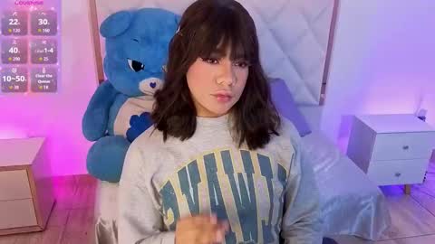 Siiam Tay online show from November 3, 3:51 am