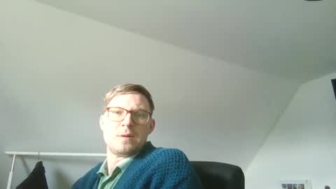 silent_control93 online show from April 1, 10:05 am