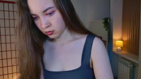 Lily online show from November 20, 8:39 pm