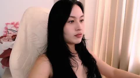silk_ann online show from June 17, 10:20 am