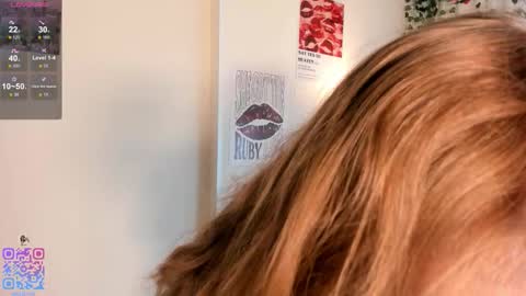 Snapshot of silkencrave chatting on October 9, 6:19 am Call me Mia online show from October 9, 6:19 am