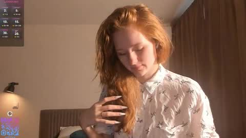 Snapshot of silkencrave chatting on October 4, 7:17 am Call me Mia online show from October 4, 7:17 am