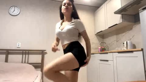 Sophie online show from April 19, 1:23 pm