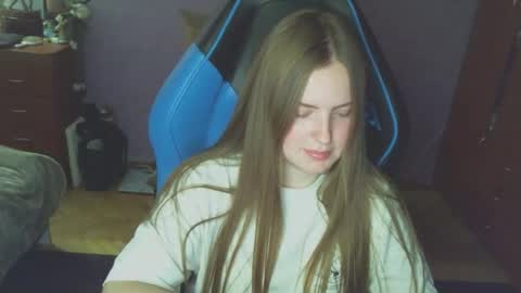 Erica online show from May 4, 6:03 pm