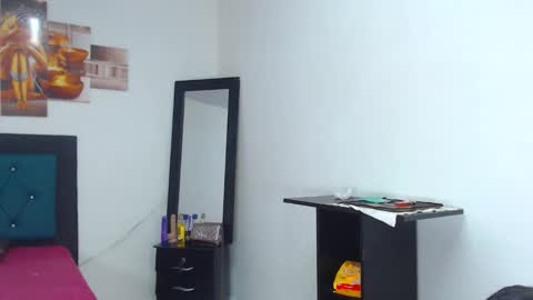 silvana_dolll online show from November 18, 10:24 pm