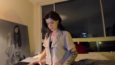 silverhase1 online show from January 25, 3:40 am