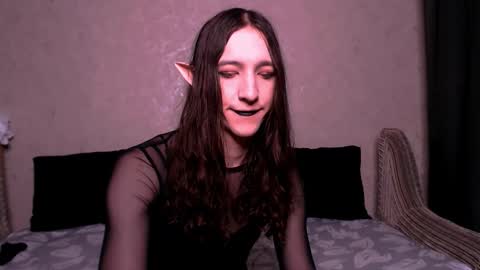 silvermuse online show from October 28, 8:10 pm