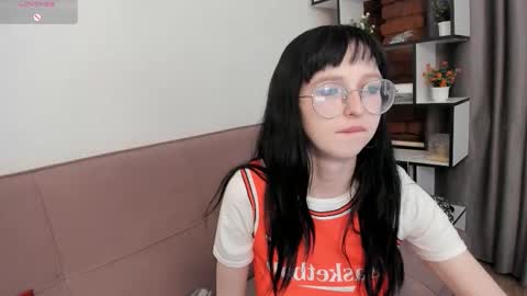 Alice online show from March 28, 9:16 pm