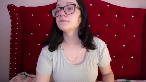 silvia_ls online show from February 17, 9:43 pm