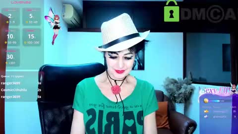 Silvia Wallec online show from February 21, 4:16 pm