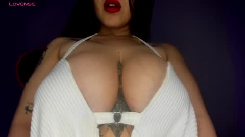 silvia online show from June 5, 9:20 pm
