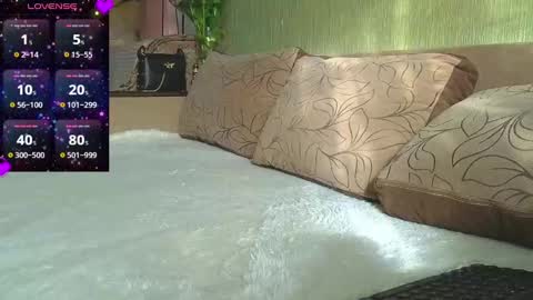 miss Anna online show from February 5, 8:32 am