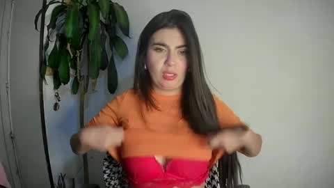 Snapshot of silviecollins chatting on January 16, 12:12 am Silvie online show from January 16, 12:12 am