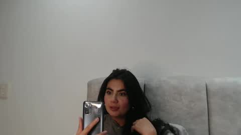 Snapshot of silviecollins chatting on September 28, 5:49 am Silvie online show from September 28, 5:49 am