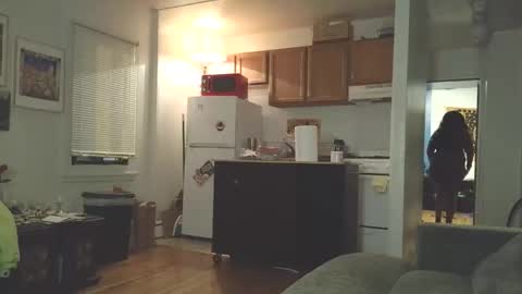 Simin Fox online show from December 5, 4:23 am