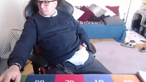 Simon Sx online show from January 23, 10:11 am