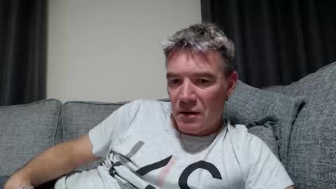 Ricky online show from October 26, 8:08 pm