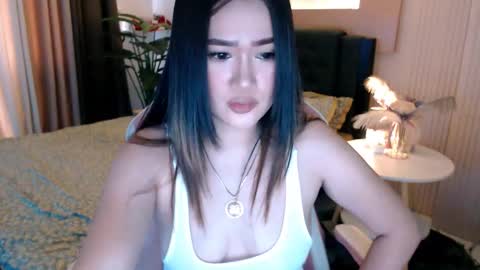 Adrianna Fowler online show from September 21, 1:53 am