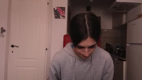 simyhvn online show from February 12, 9:24 am