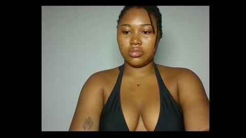 Zanele online show from February 22, 9:35 am