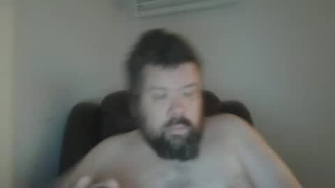 Snapshot of singledude_69 chatting on December 17, 11:06 am SingleDude 69 online show from December 17, 11:06 am