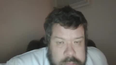 Snapshot of singledude_69 chatting on December 28, 12:35 pm SingleDude 69 online show from December 28, 12:35 pm