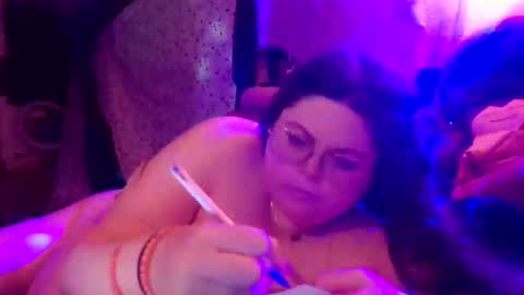 Siofra online show from April 12, 10:03 pm