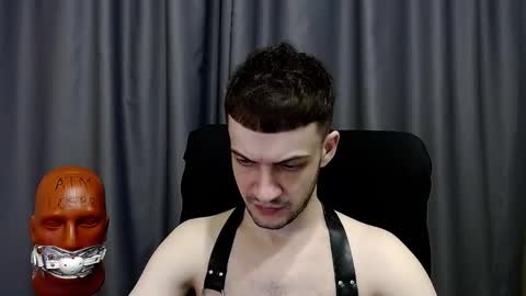 Sir Damien online show from March 19, 9:31 pm