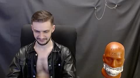 Sir Damien online show from March 9, 3:22 am