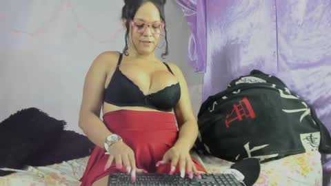 Sirena Fuentes online show from April 19, 10:34 pm