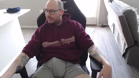 Sir Scotty online show from February 3, 4:52 pm