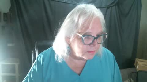 Sissy Diane online show from February 28, 12:32 am