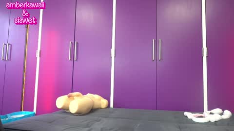 Elise online show from February 13, 2:42 pm