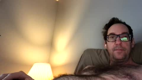 sixfootseven online show from March 23, 1:49 pm