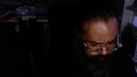 Snapshot of siyah_sakal chatting on February 8, 11:33 am siyah_sakal online show from February 8, 11:33 am