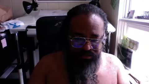 Snapshot of siyah_sakal chatting on March 1, 2:55 pm siyah_sakal online show from March 1, 2:55 pm