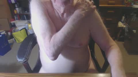 Snapshot of sjbottomboi chatting on January 20, 5:48 am sjbottomboi online show from January 20, 5:48 am